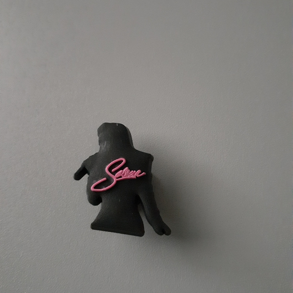 Selena Shoe Charm